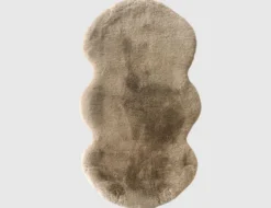Kunstfellteppich Mia Hellbraun