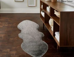 Kunstfellteppich Mia Schwarz, Silber
