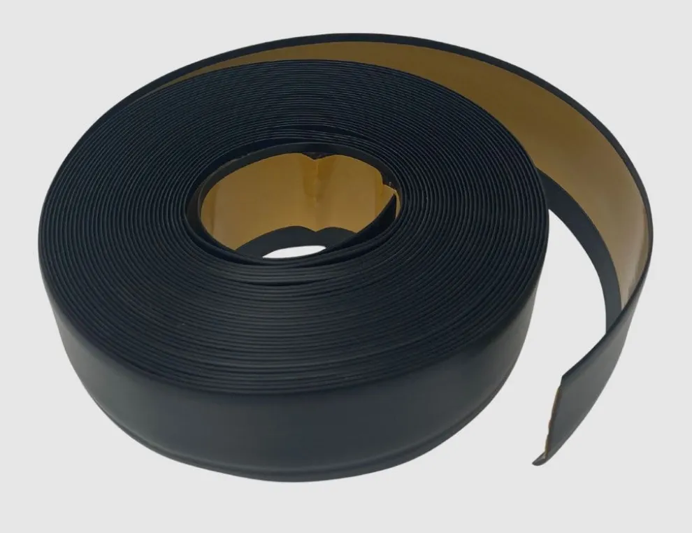 Weichsockelleiste Schwarz 15 m